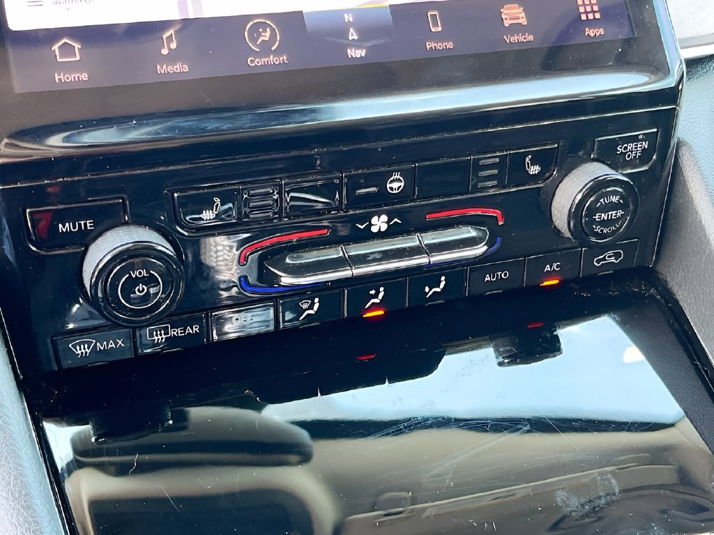 2021 Jeep Grand Cherokee photo 16 of 35