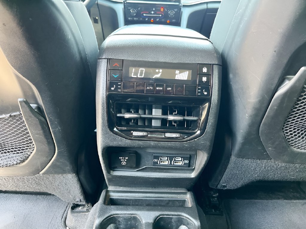 2021 Jeep Grand Cherokee photo 27 of 35