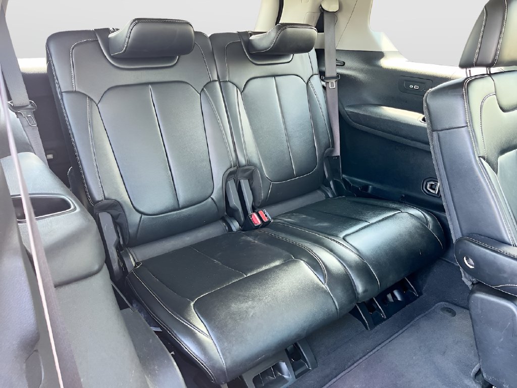 2021 Jeep Grand Cherokee photo 29 of 35