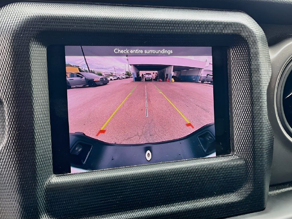 2023 Jeep Gladiator photo 13 of 31