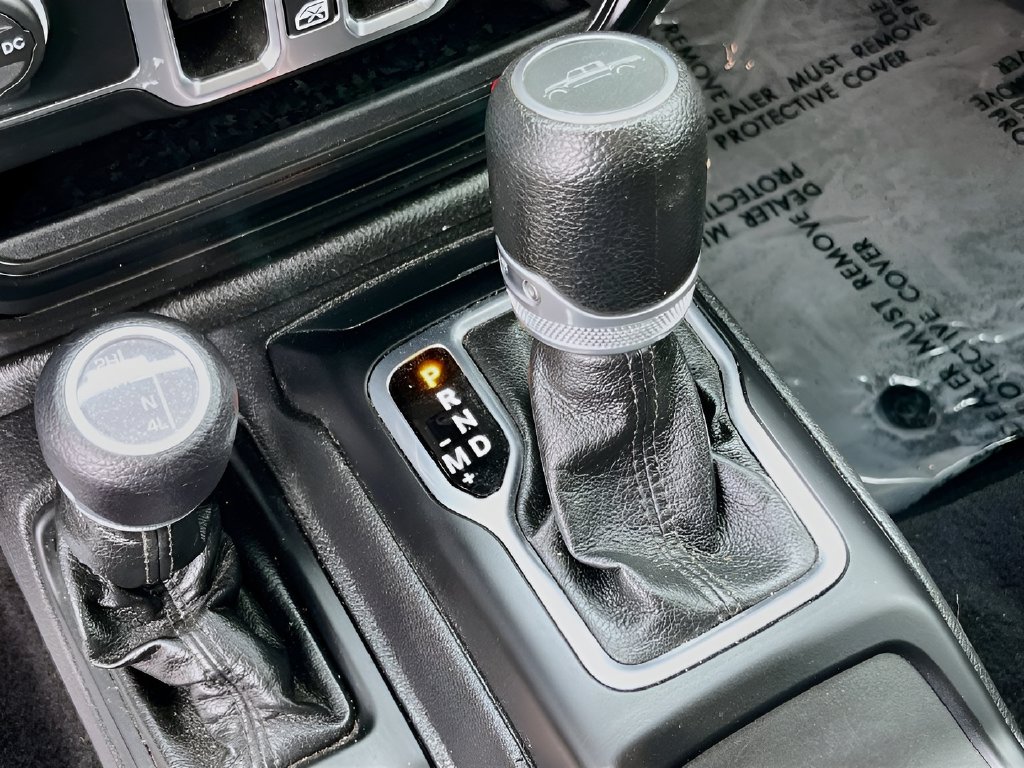2023 Jeep Gladiator photo 16 of 31