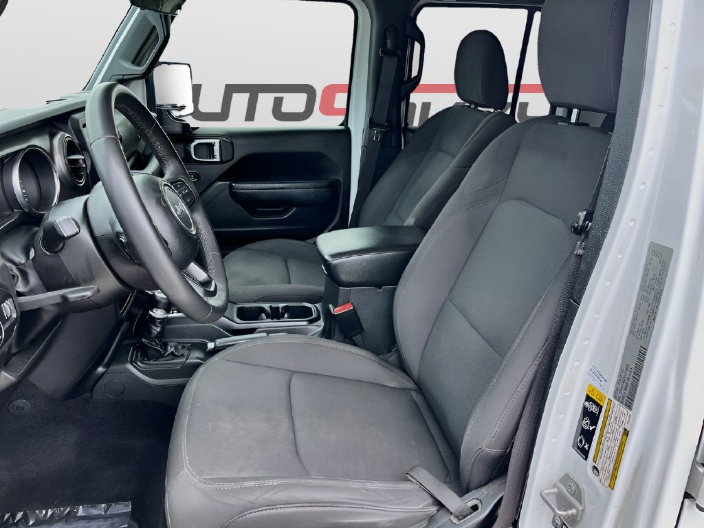 2023 Jeep Gladiator photo 19 of 31