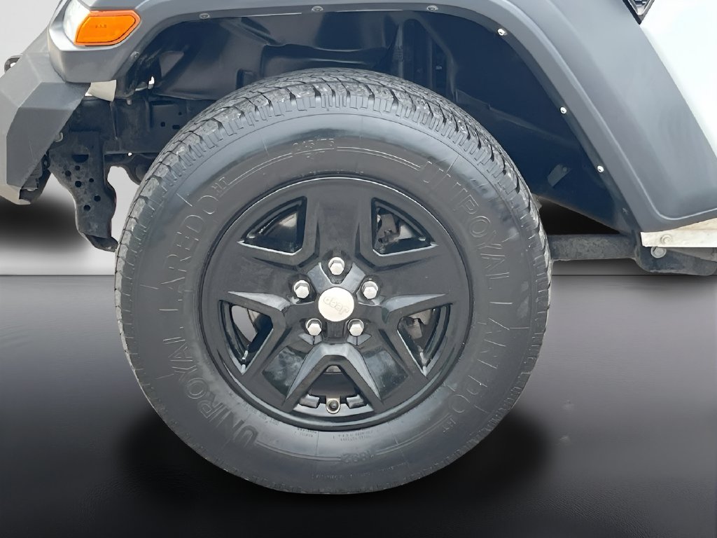 2023 Jeep Gladiator photo 29 of 31