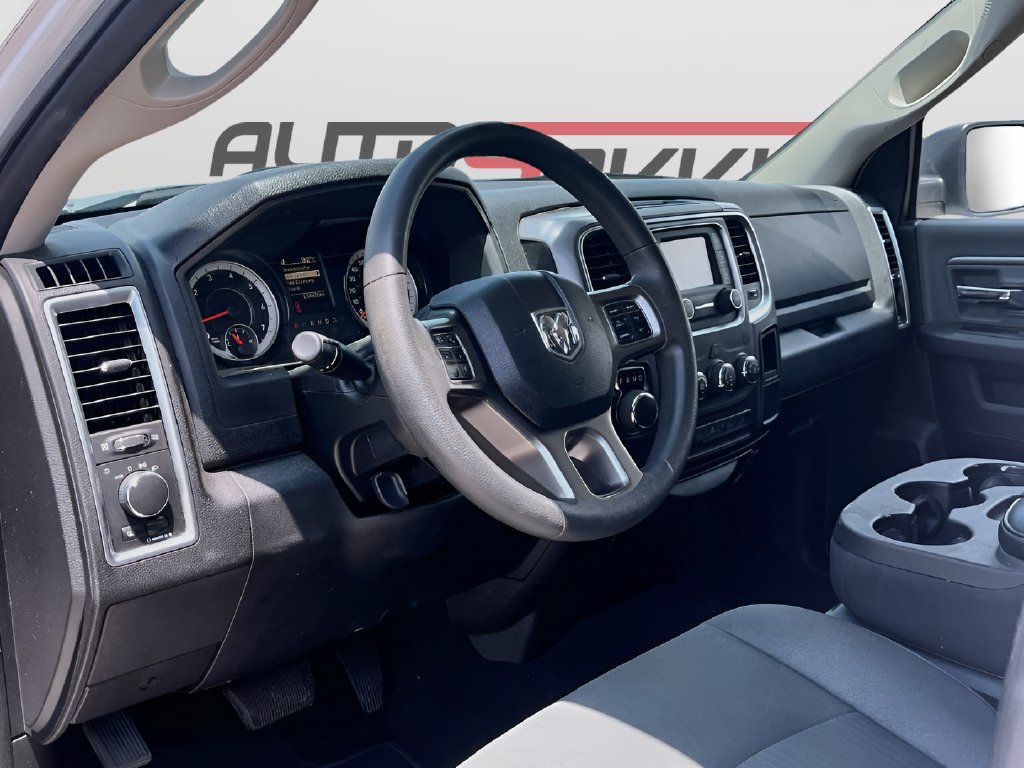 2021 Ram 1500 photo 9 of 30
