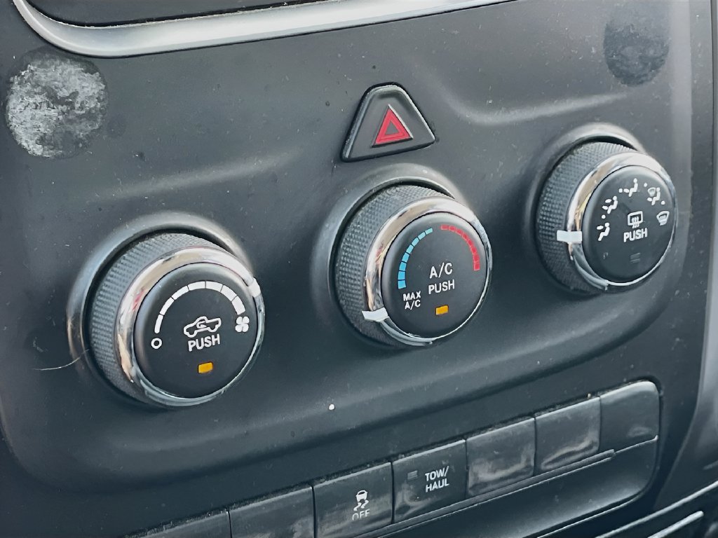 2021 Ram 1500 photo 15 of 30