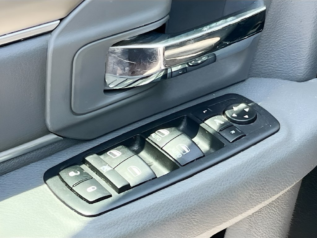 2018 Ram 1500 photo 17 of 30