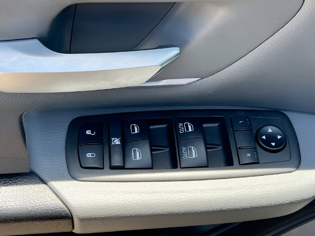 2021 Ram 1500 photo 18 of 31