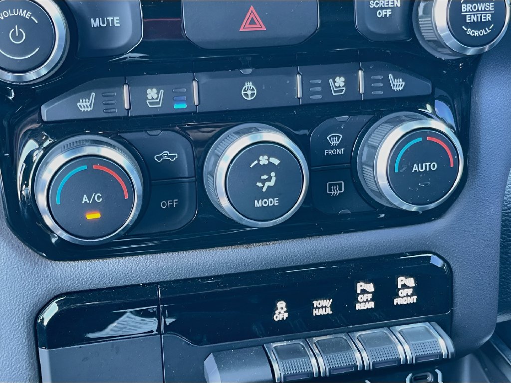 2022 Ram 1500 photo 16 of 33