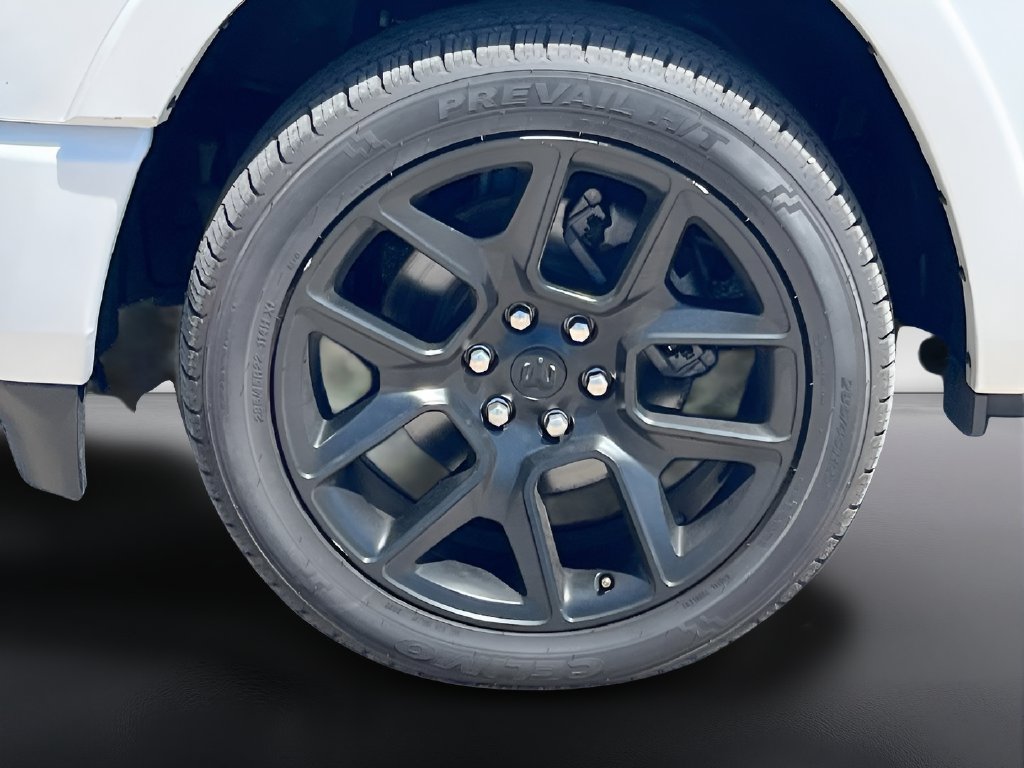 2022 Ram 1500 photo 32 of 33