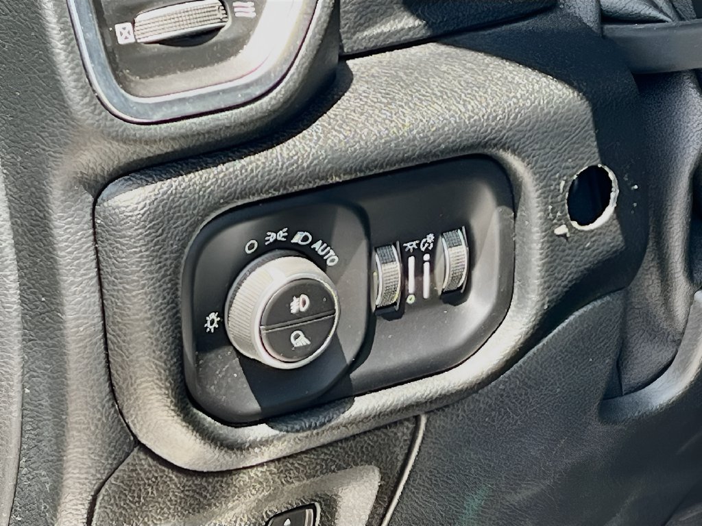 2022 Ram 1500 photo 10 of 33