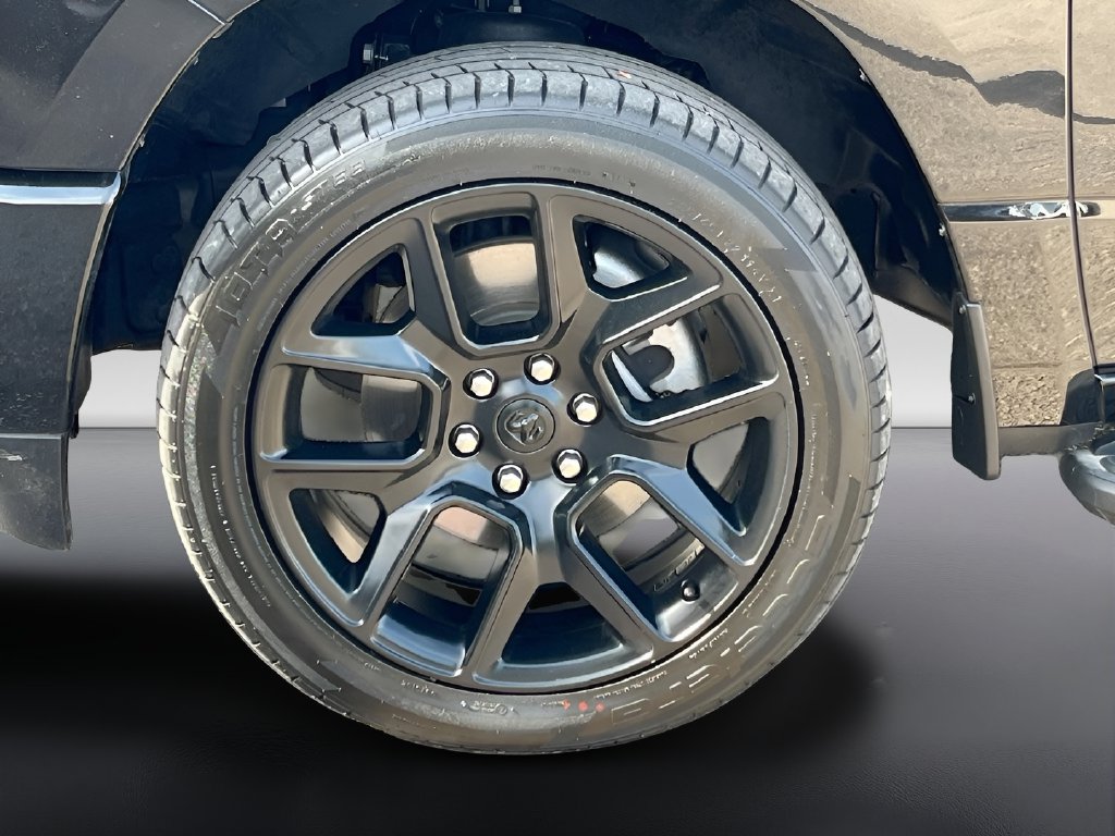 2023 Ram 1500 photo 33 of 34