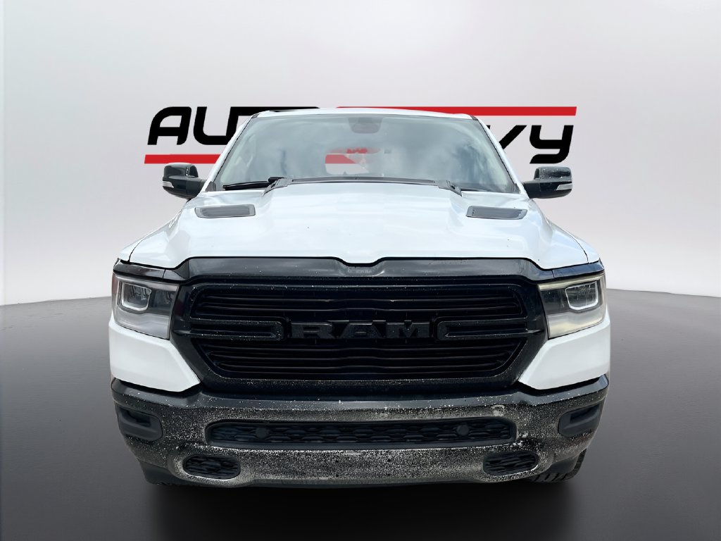 2020 Ram 1500 photo 2 of 31