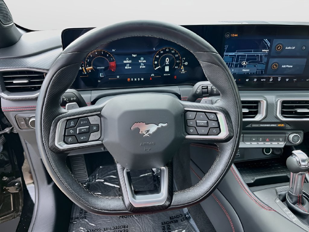 2024 Ford Mustang photo 11 of 31