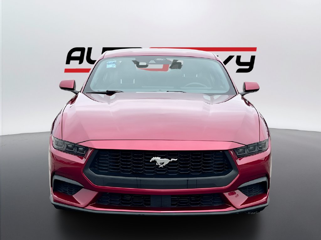 2025 Ford Mustang photo 2 of 29