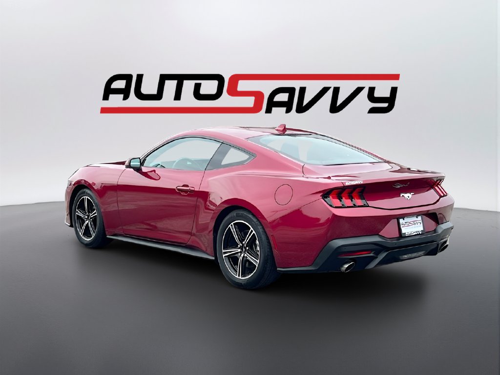 2025 Ford Mustang photo 5 of 29