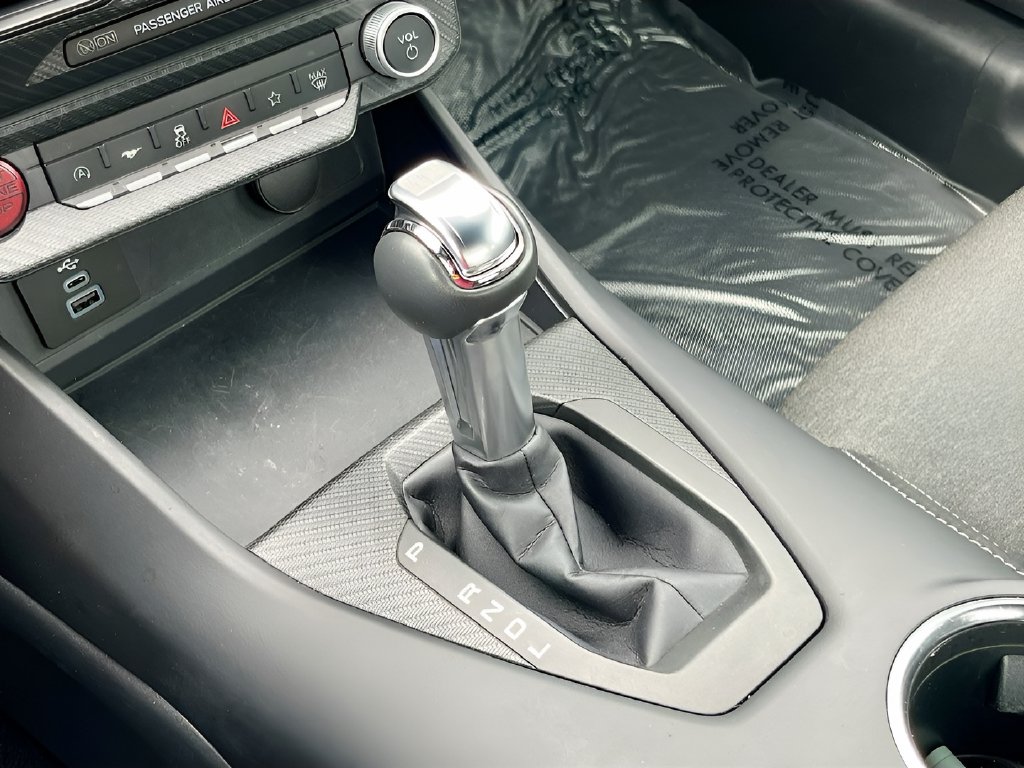 2025 Ford Mustang photo 16 of 29