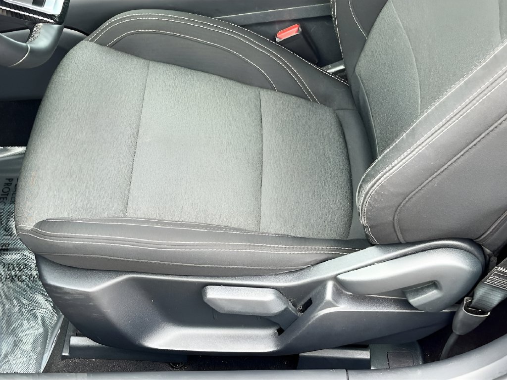 2025 Ford Mustang photo 18 of 29