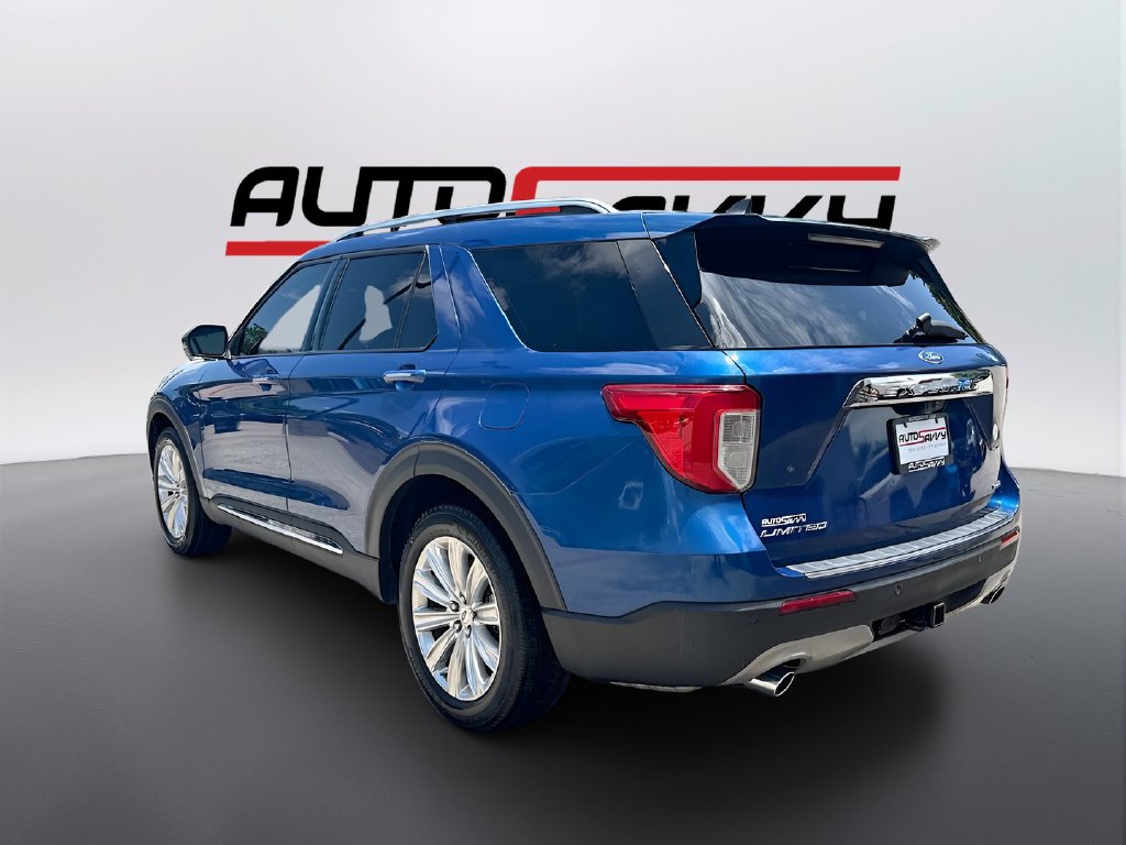 2023 Ford Explorer photo 5 of 34