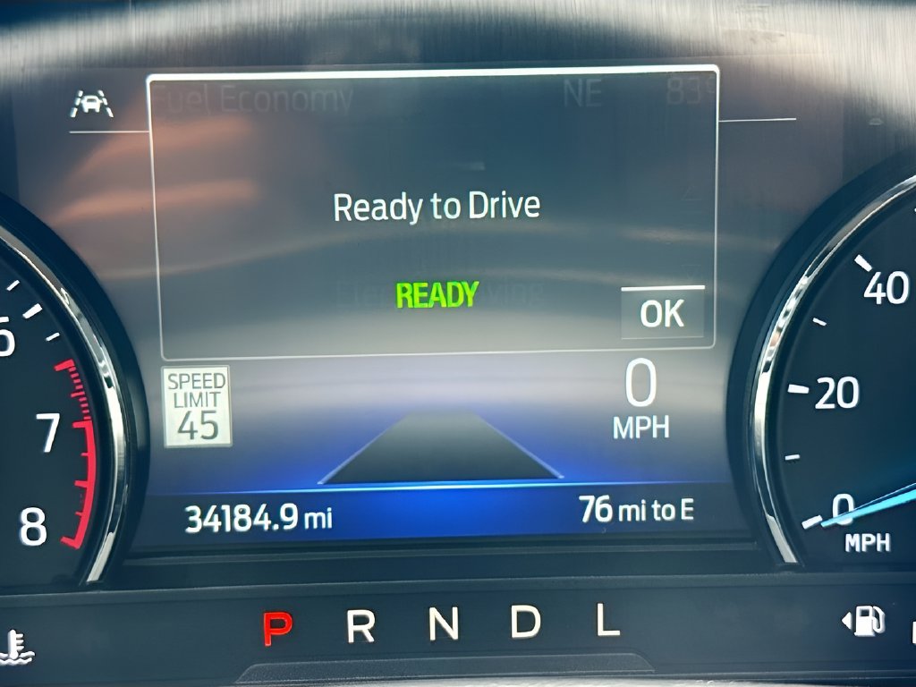2023 Ford Explorer photo 12 of 34