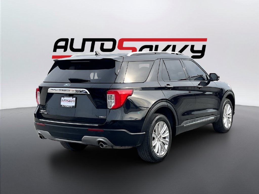 2022 Ford Explorer photo 7 of 37