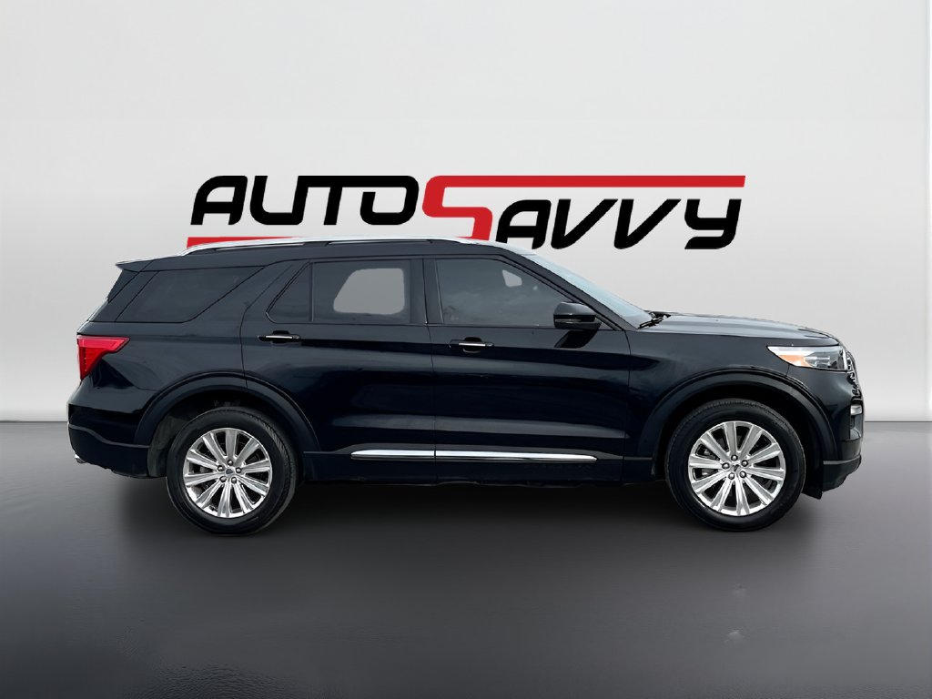 2022 Ford Explorer photo 8 of 37