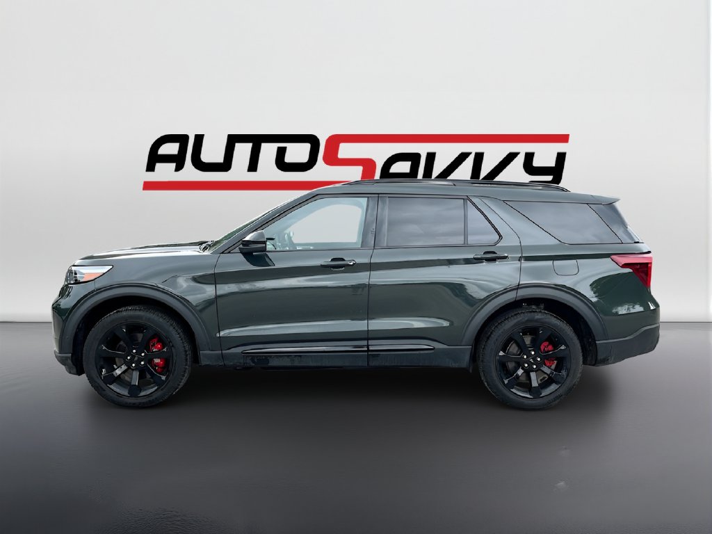 2023 Ford Explorer photo 4 of 35