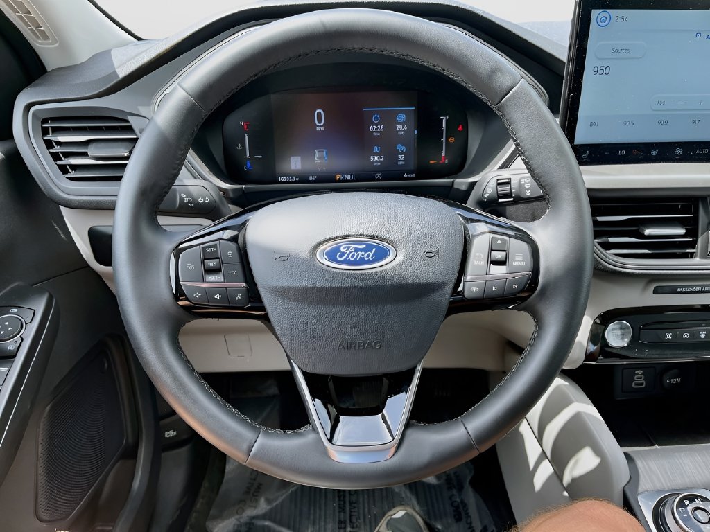 2026 Ford Escape photo 11 of 32