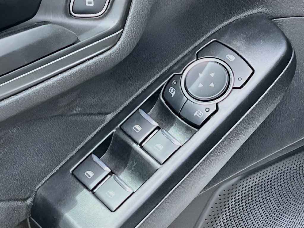 2026 Ford Escape photo 18 of 32