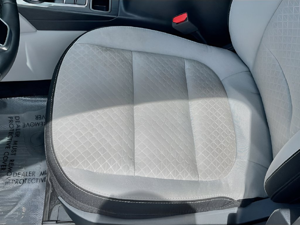 2026 Ford Escape photo 19 of 32