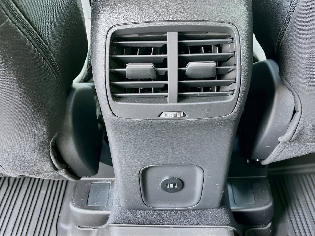 2026 Ford Escape photo 25 of 32