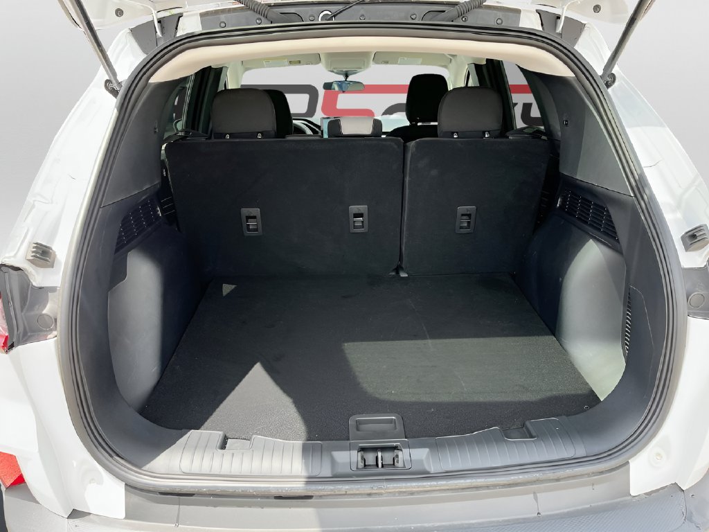 2026 Ford Escape photo 26 of 32