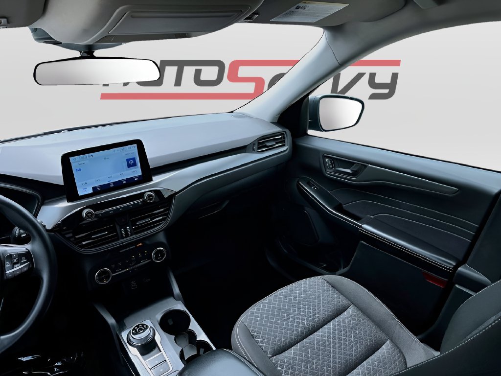 2025 Ford Escape photo 21 of 31