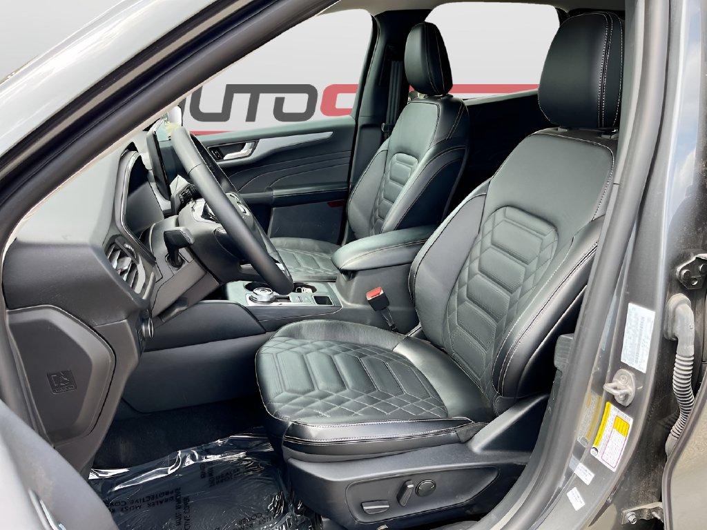 2024 Ford Escape photo 22 of 33