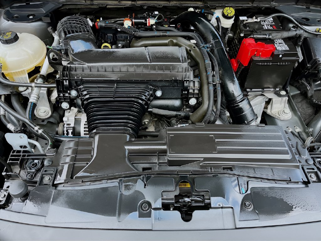 2024 Ford Escape photo 31 of 33