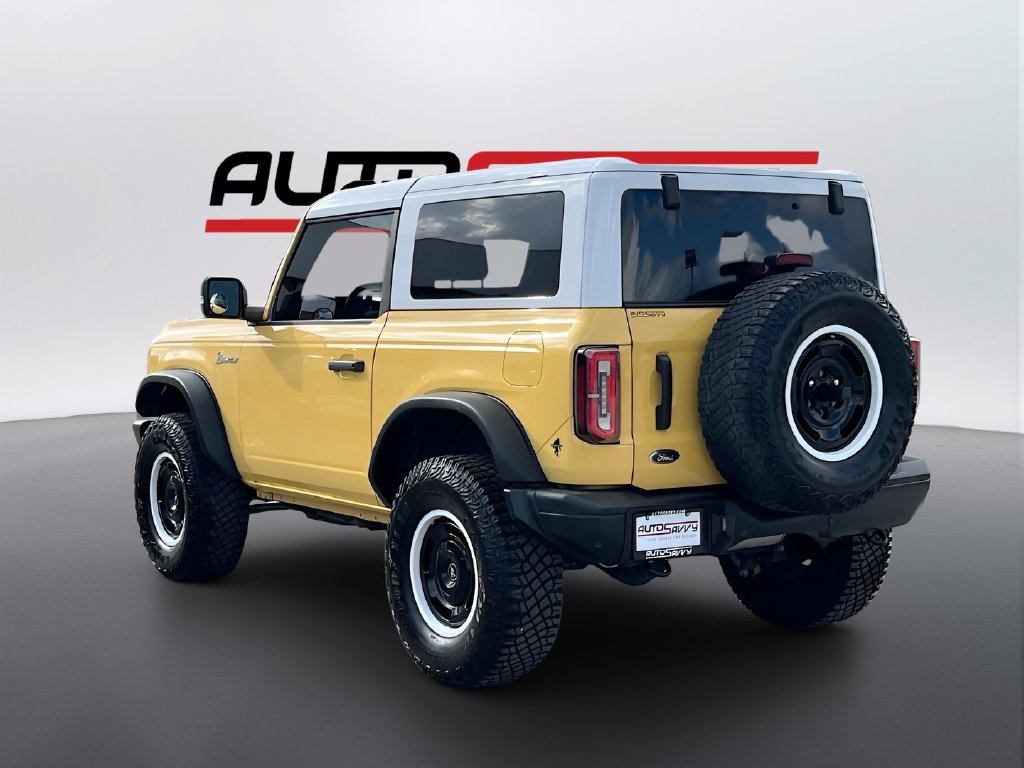 2023 Ford Bronco photo 5 of 33