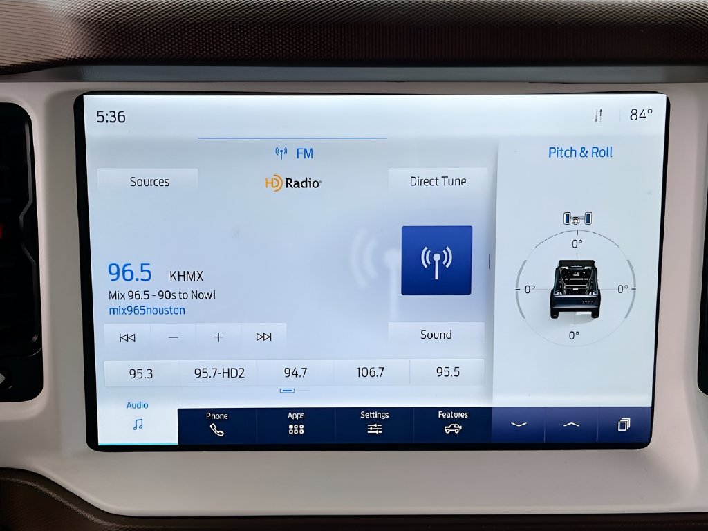 2023 Ford Bronco photo 13 of 33
