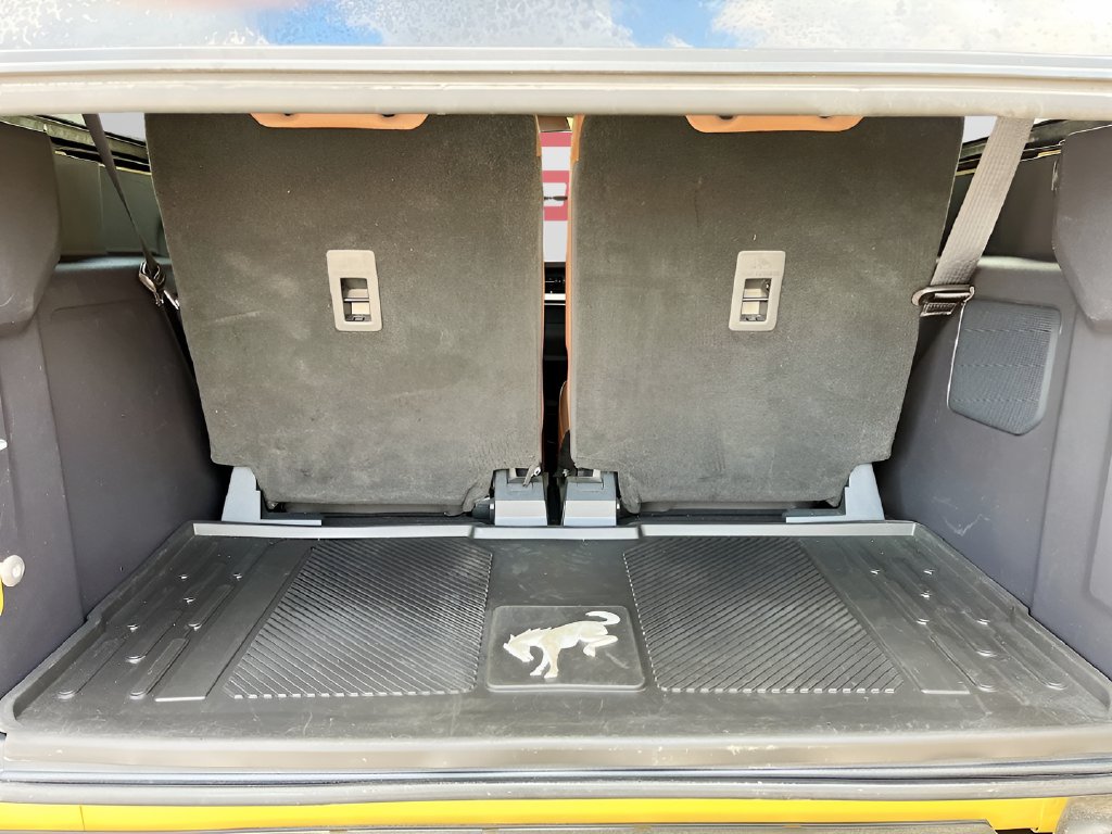 2023 Ford Bronco photo 25 of 33
