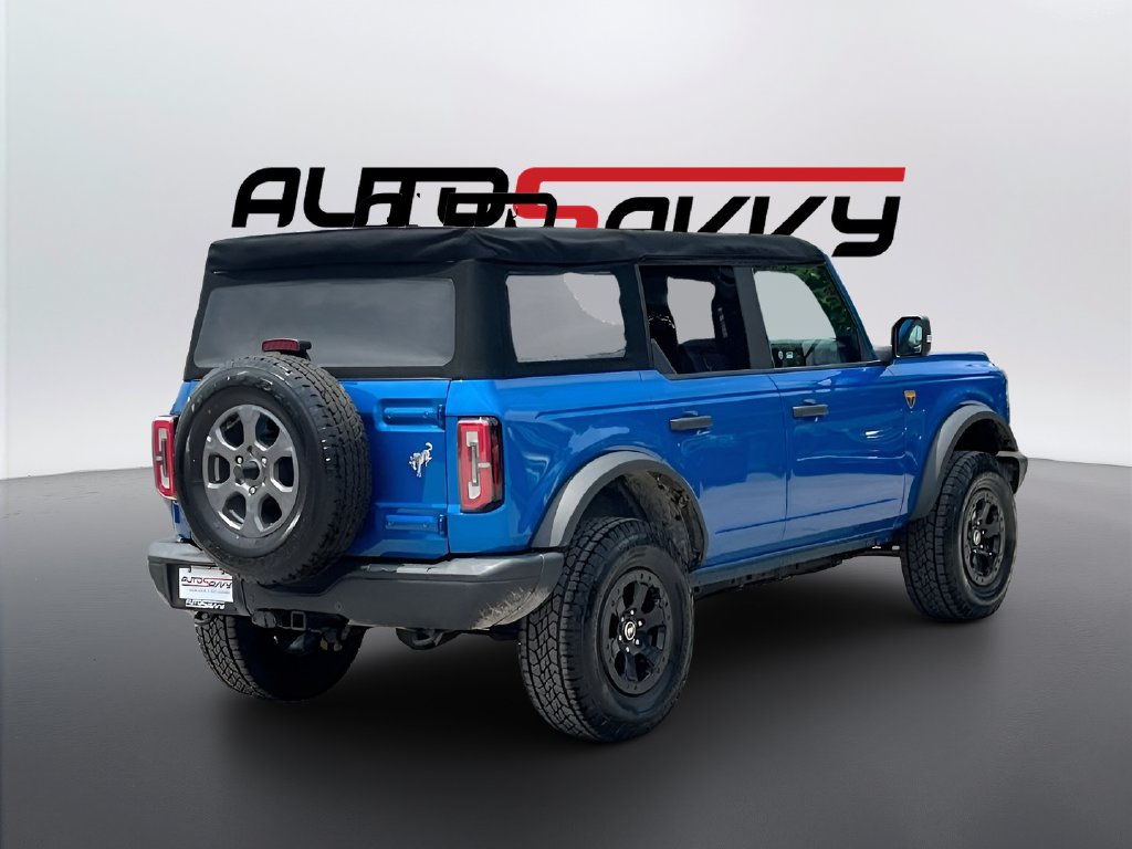 2022 Ford Bronco photo 7 of 31