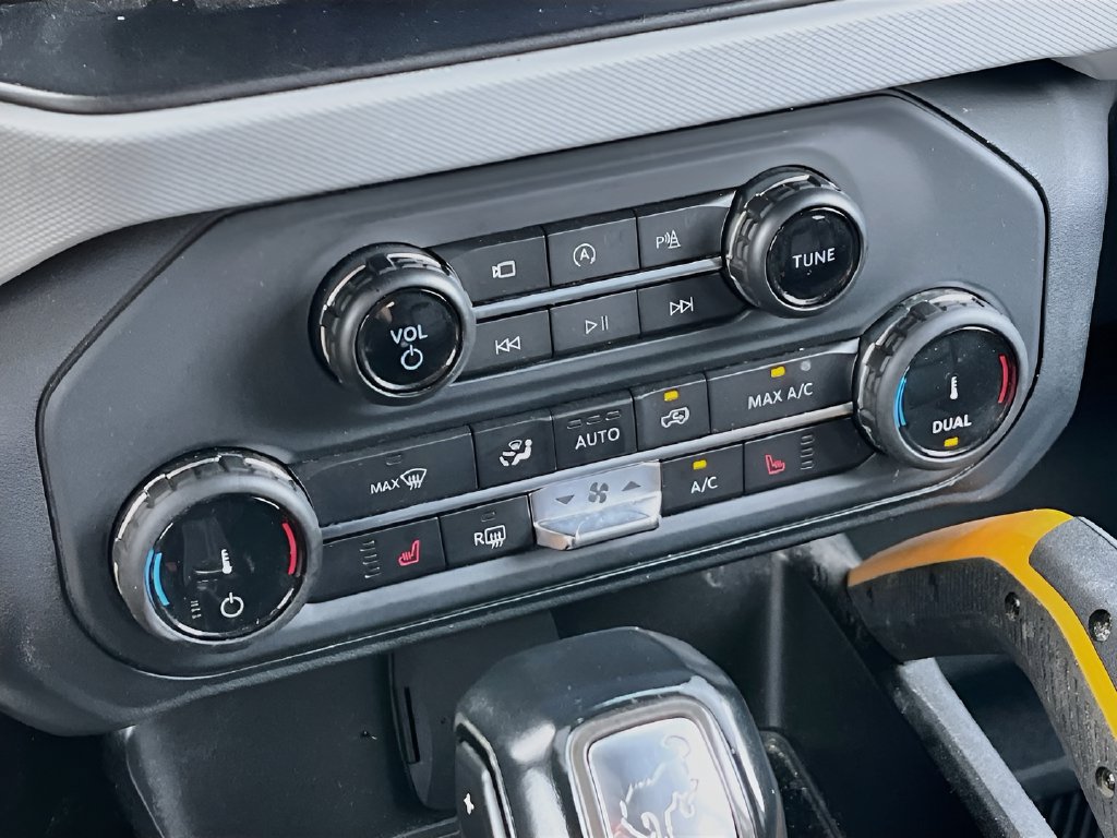 2022 Ford Bronco photo 16 of 31