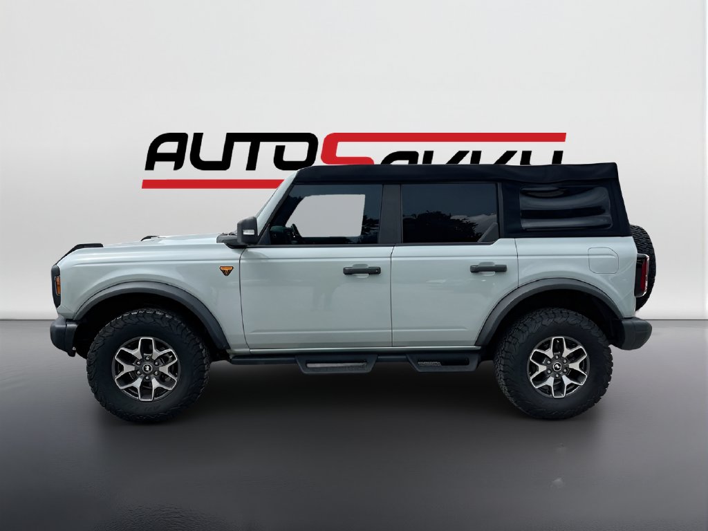 2023 Ford Bronco photo 4 of 31