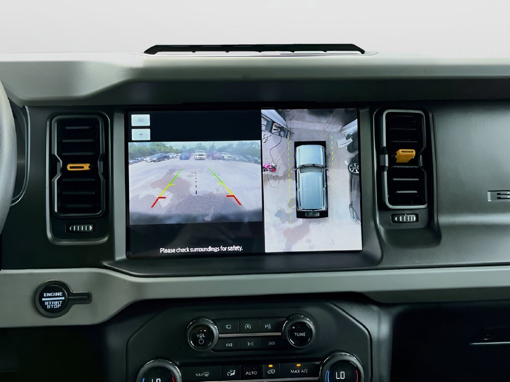 2023 Ford Bronco photo 14 of 31