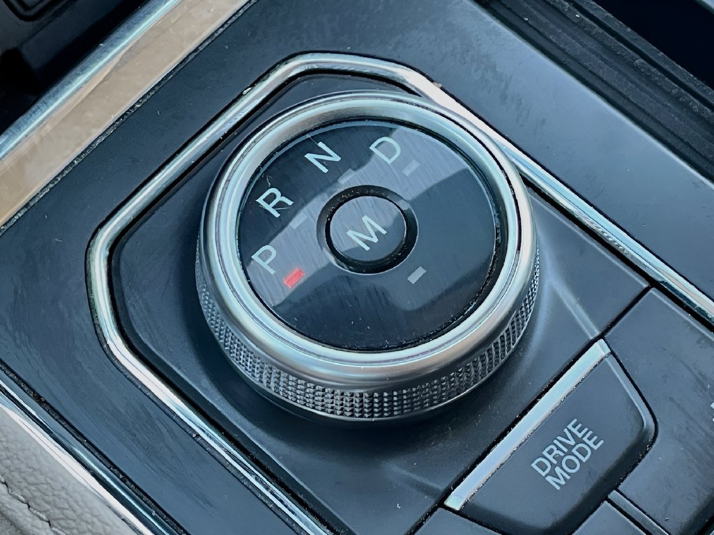 2023 Ford Expedition Max photo 17 of 33