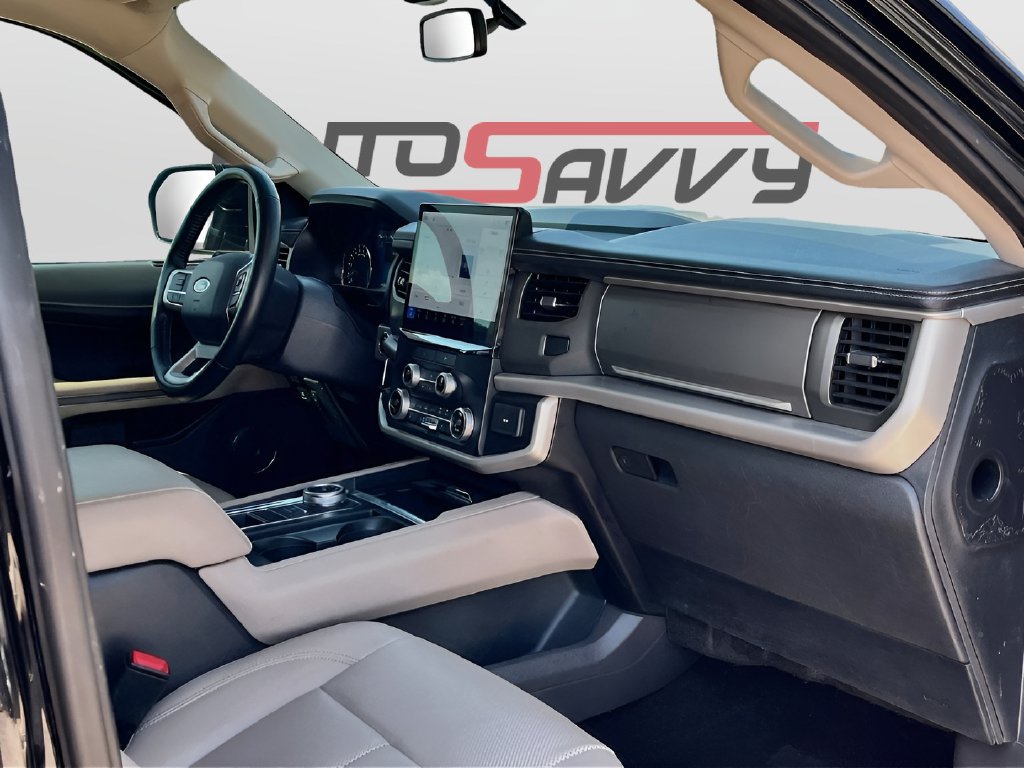 2023 Ford Expedition Max photo 30 of 33