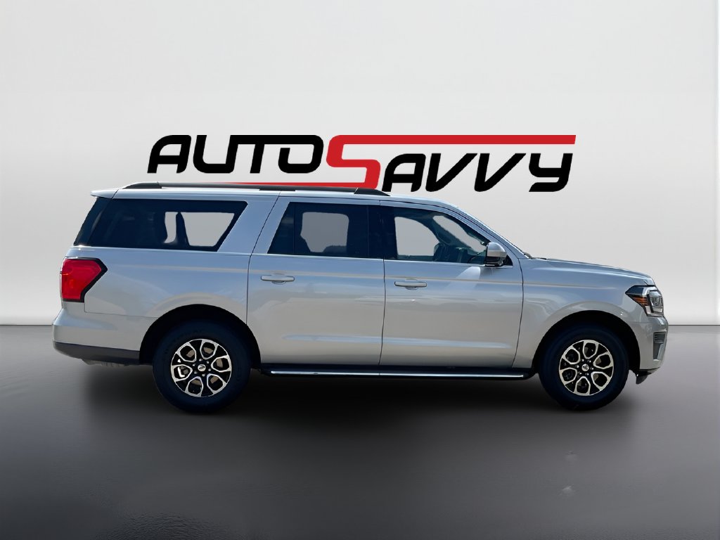 2023 Ford Expedition Max photo 8 of 33