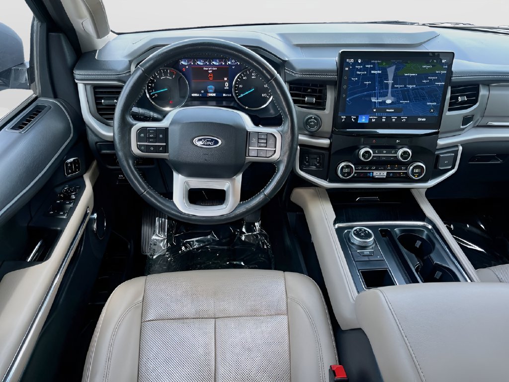 2023 Ford Expedition Max photo 22 of 33