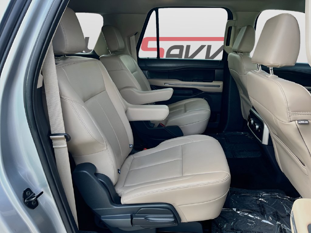 2023 Ford Expedition Max photo 28 of 33
