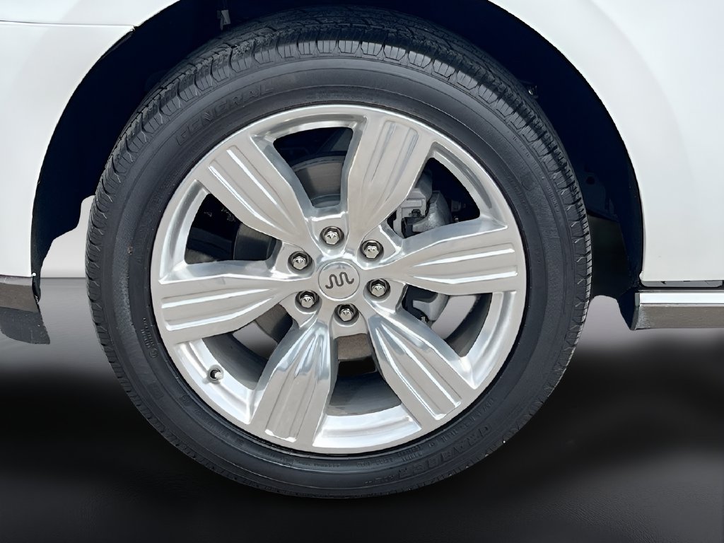 2024 Ford Expedition photo 34 of 37
