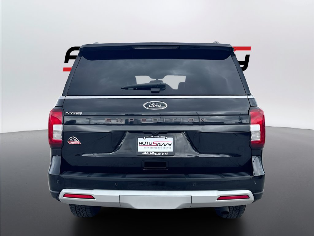 2022 Ford Expedition photo 6 of 35