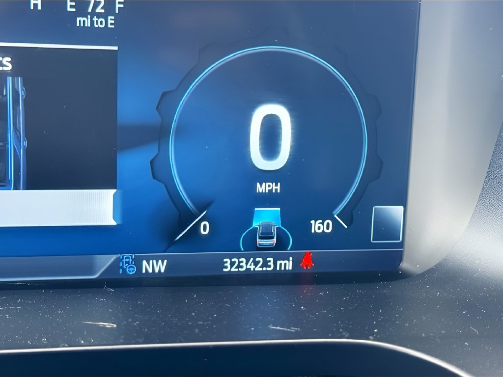 2022 Ford Expedition photo 12 of 35