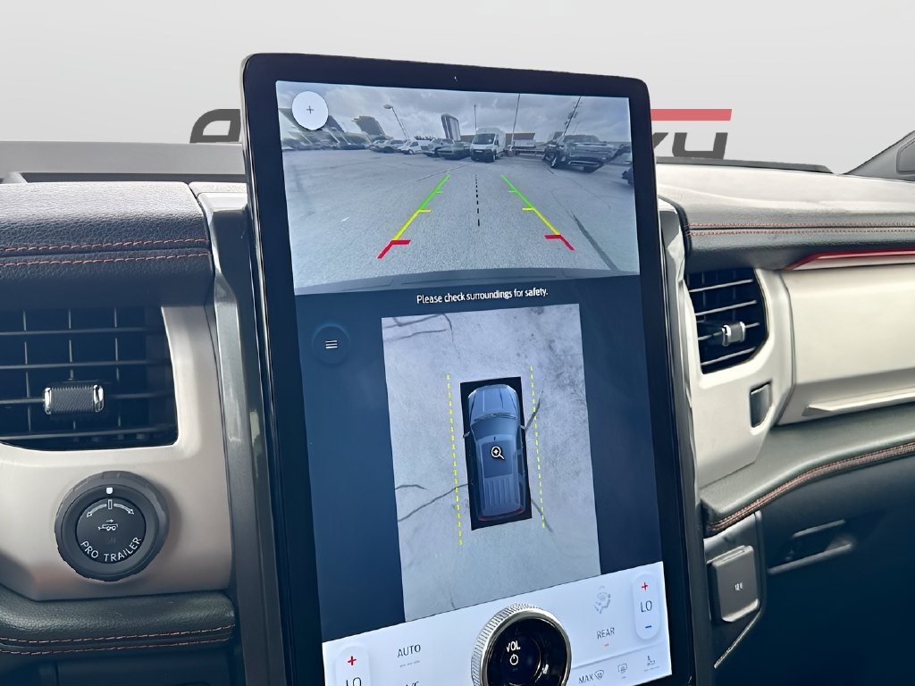 2022 Ford Expedition photo 14 of 35